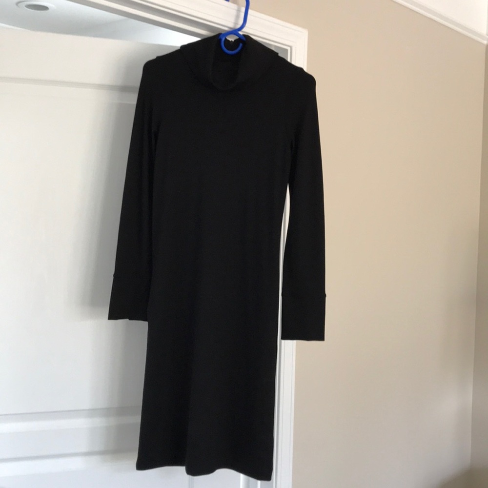 the White Company  super cute little black dress
